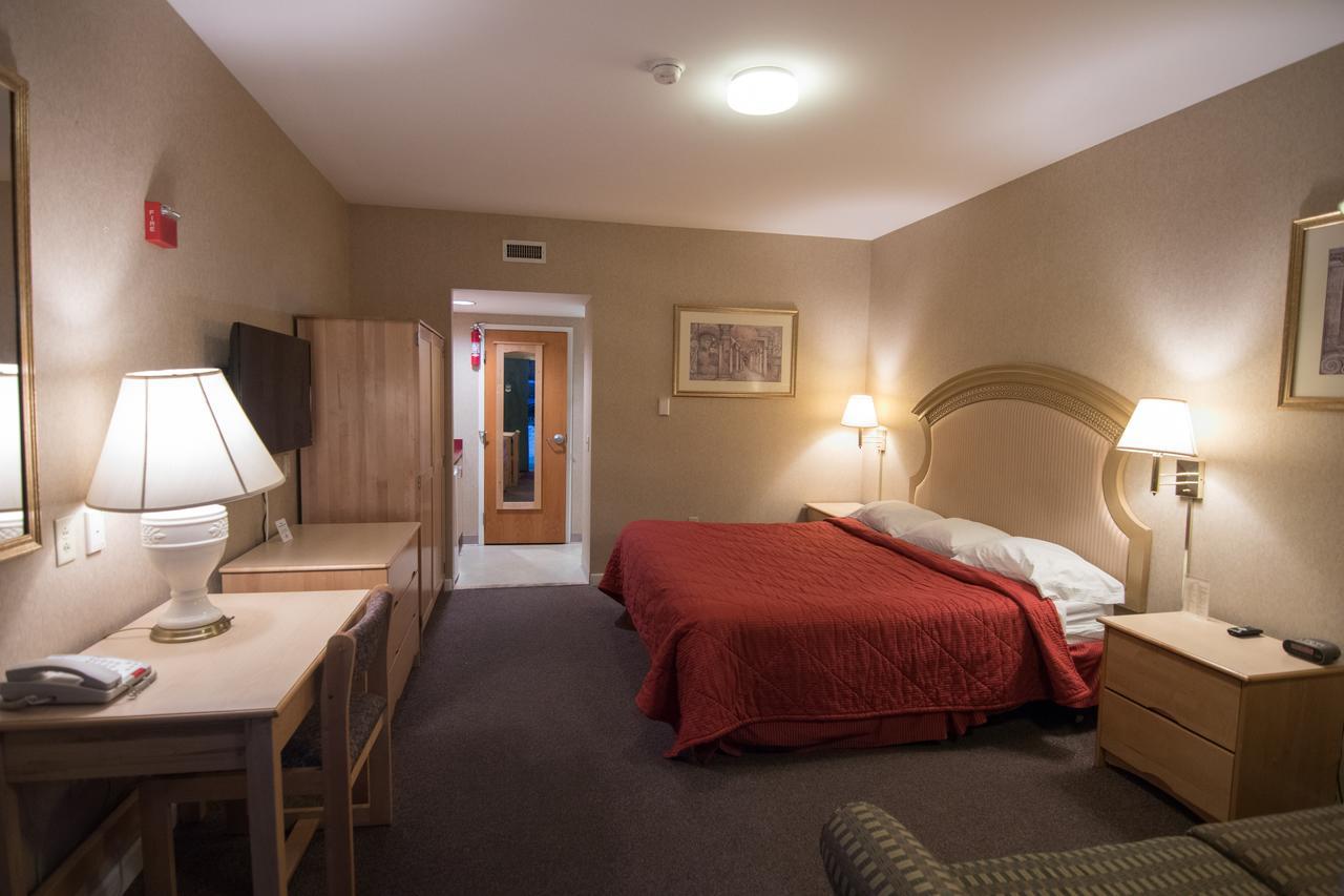 Hillside Inn Киллингтон Экстерьер фото